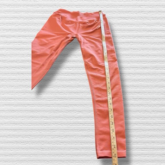 Gymshark High-Waisted Seamless Leggings Pink Size XS - Picture 6 of 7